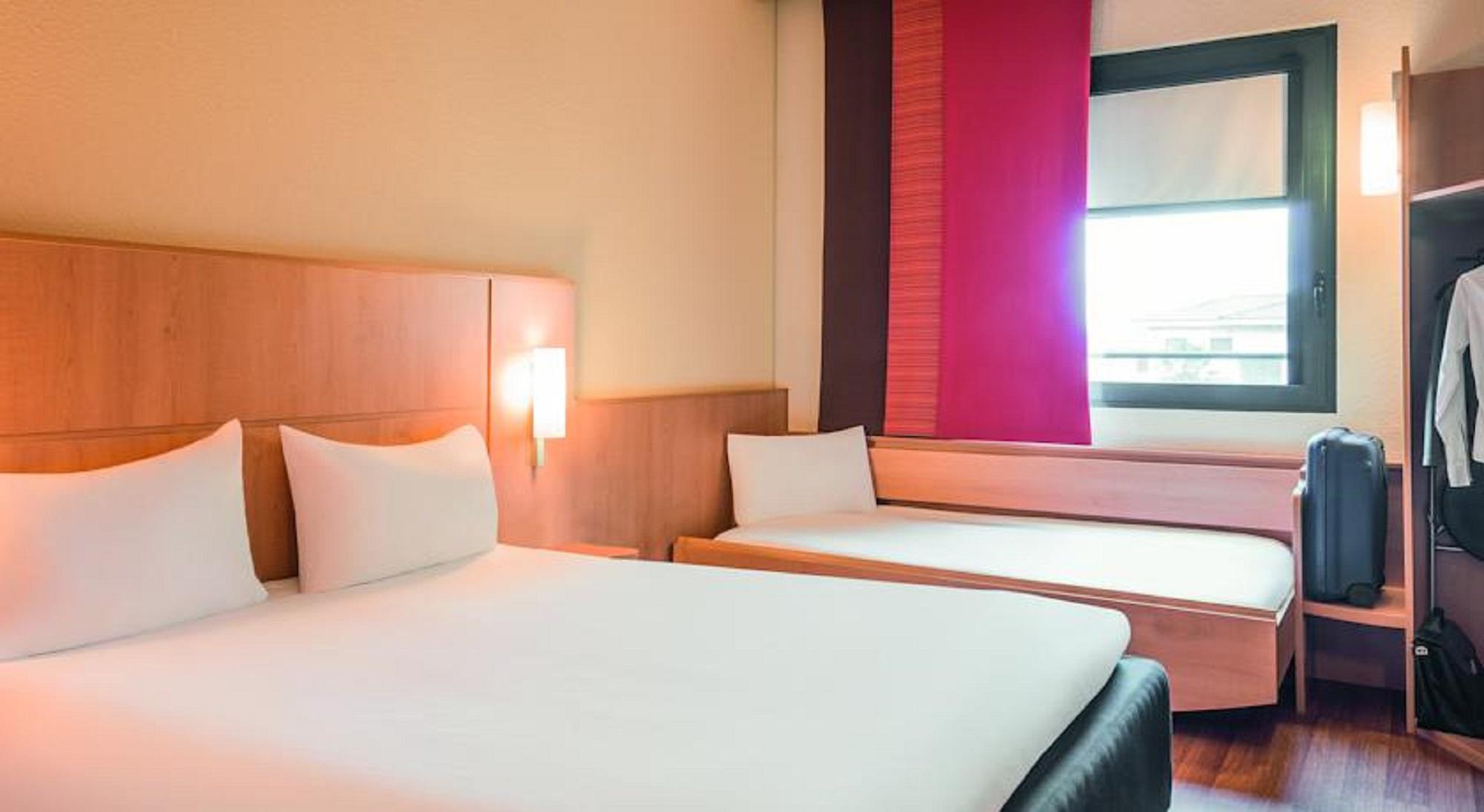 Hotel Ibis Milano Malpensa Cardano Al Campo Zewnętrze zdjęcie