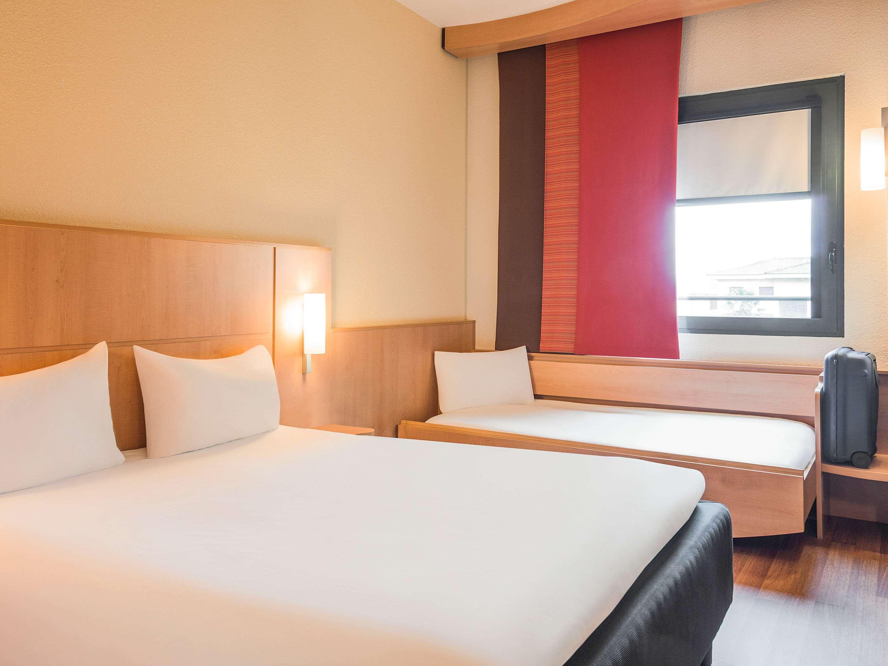 Hotel Ibis Milano Malpensa Cardano Al Campo Zewnętrze zdjęcie