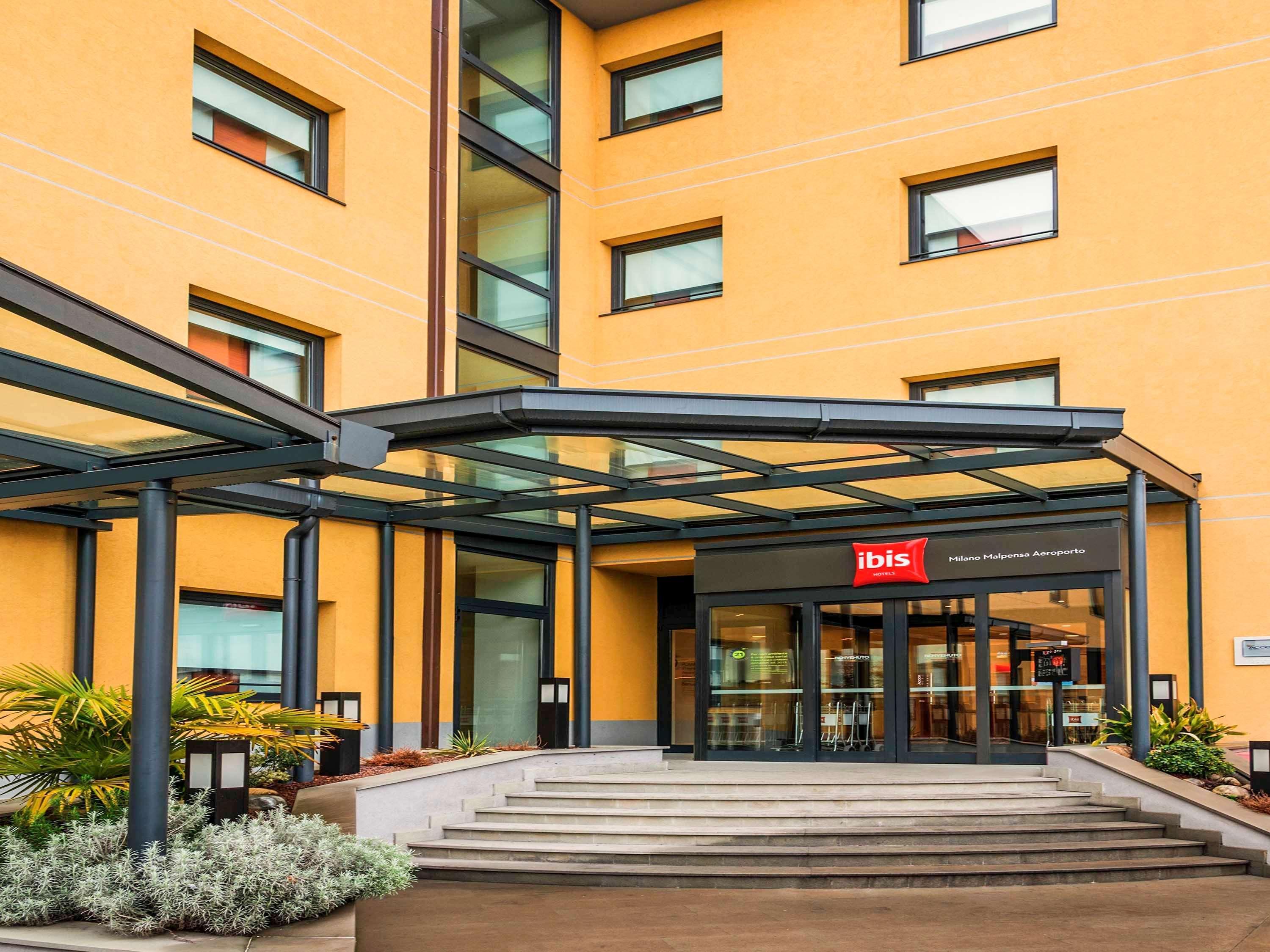 Hotel Ibis Milano Malpensa Cardano Al Campo Zewnętrze zdjęcie